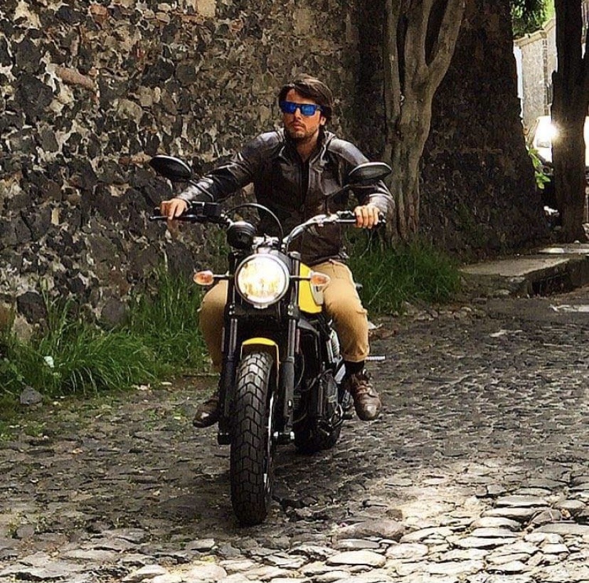 David Bernardo Santo riding motorbike in Mexico City